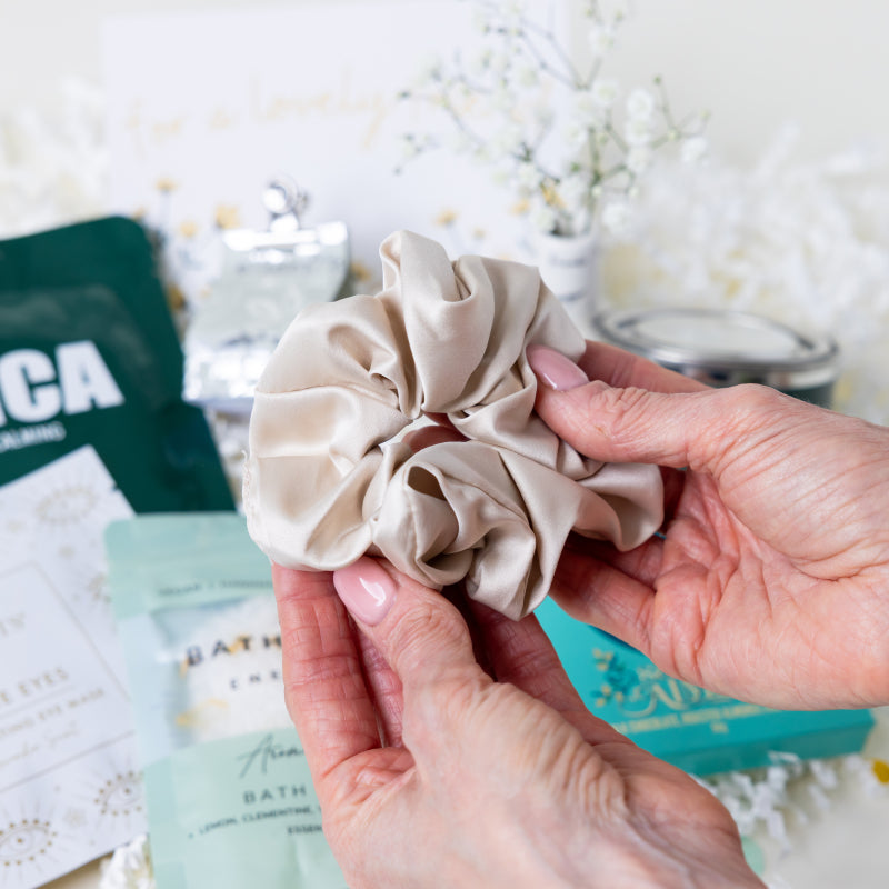 Lovely Friend Pamper Box