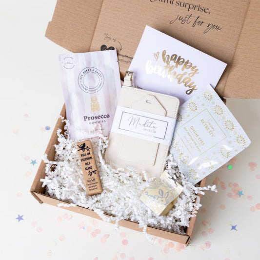 Jetsetter Birthday Gift Box