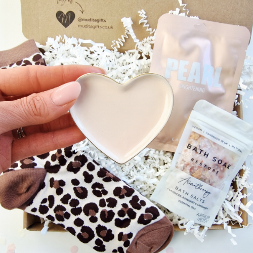 Restore & Glow Letterbox Gift